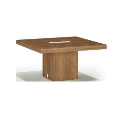 Squared table Essenzza 