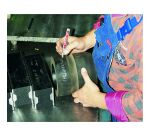 Marqueur peinture Edding 750 pointe ogive 2 à 4 mm