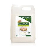 Bottle of 5 L Palmolive nourishing washing cream almond