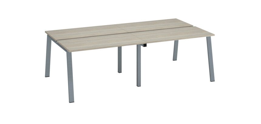 Bereich mit 4 ECLA-Büros in grauer Eiche, L 240 x T 126 cm, Metallfüßen.