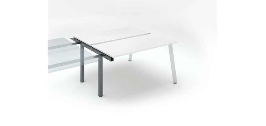 Pôle de 2 bureaux droits blanc L 140 x P 126 cm, piétement métal - Arch - Elément suivant