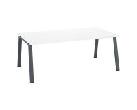 Scrivania direzionale Ecla gambe in metallo