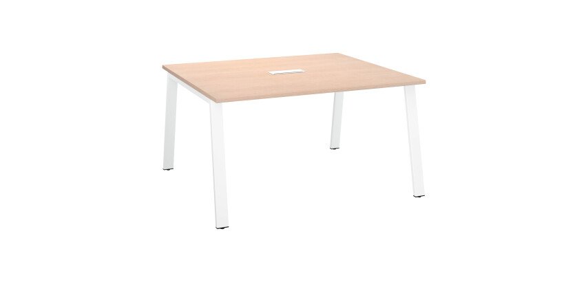 <table><tr><td>Modular meeting table ECLA L 140 x D 126 metal base</td></tr></table>
