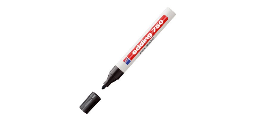 Permanente marker Edding 750 verf kegelpunt van 2 tot 4 mm.
