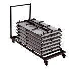 Chariot de rangement pour tables pliantes d'exterieur