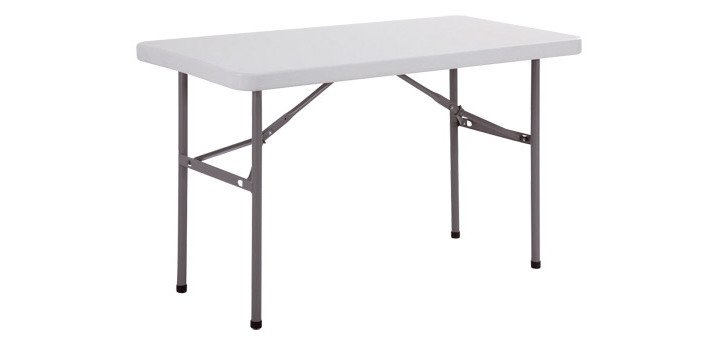 Table pliante rectangulaire polyvalente en polyéthylène