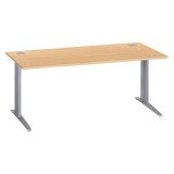 Straight desk Excellens Metal Plus with fixed or adjustable L-shaped legs during assembly