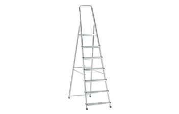 Escabeaux et échelles