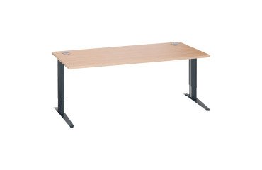 Straight desk Excellens Metal Plus with fixed or adjustable L-shaped legs during assembly