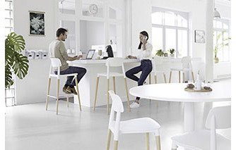 Chaises et tabourets