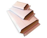 Buste a sacco in cartone teso bianco FSC 450gr – formato 290 x 370 x 60 mm - dotate di chiusura adesiva tenace e sistema di apertura facilitata – misura DIN B4 - 20 unità