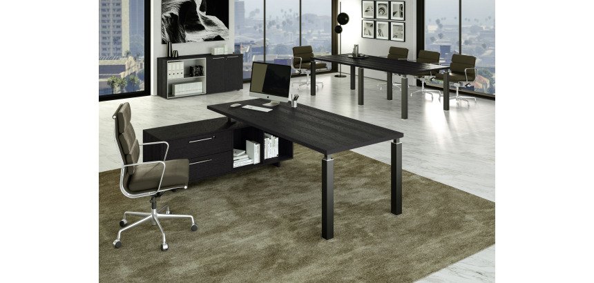 Scrivania manageriale Florida p 90 x h 74 cm con mobile di servizio portante reversibile con 4 gambe in acciaio a sezione quadrata