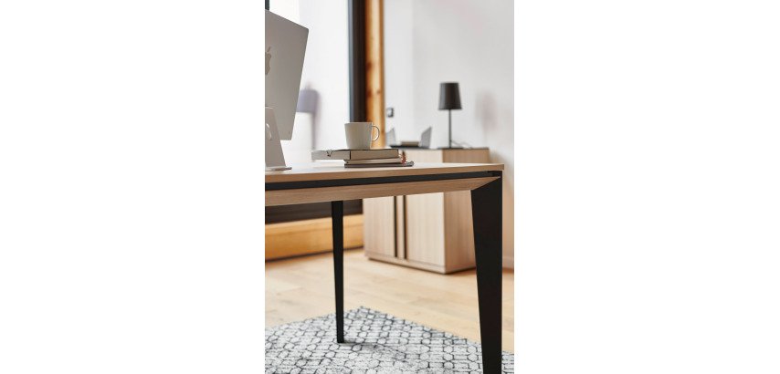 Schreibtisch gerade Richtung Onyx mit eingebauter Schublade