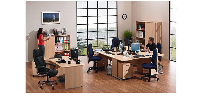 Scrivania con gambe a L in melaminico-metallo p 80 x h 72 cm