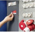 Etichette adesive Avery resistenti in poliestere bianco 99,1x42,3mm, 12 etichette per foglio, adesivo rimovibile, laser, 20 fogli