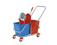 Carrello pulizia