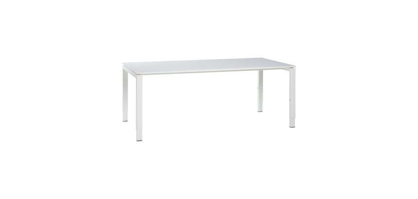 Straight desks Ultra