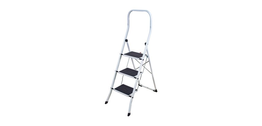 Step ladder with 3 steps