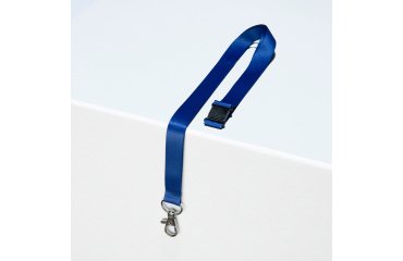 Cinta poliester reciclada con mosquetón para identificador