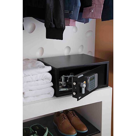 Vault Yale PC size 24 litres electronical lock 
