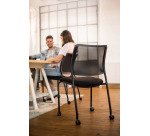 Poltroncina visitatore Sync Meet Dauphin con ruote senza braccioli