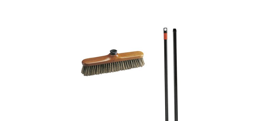 Escoba interior con palo