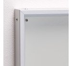 Vitrine d'intérieur portes coulissantes fond laqué gris clair H 65 x L 132 cm- 12 feuilles A4