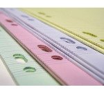 Copies doubles de couleur sous étui A4 200 pages perforées grands carreaux papier Couleur aléatoire 60 pages bleues, 60 pages roses, 40 pages vertes, 40 pages jaunes - Assortis
