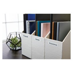 Ruban polyester Dymo D1 12 mm S0718060 fond blanc