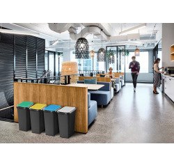 Papelera Touch & Lift 45 litros, clasificación selectiva CEP