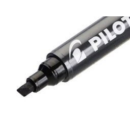 Permanent marker Pilot Marker 400 beveled tip 4.5 mm black