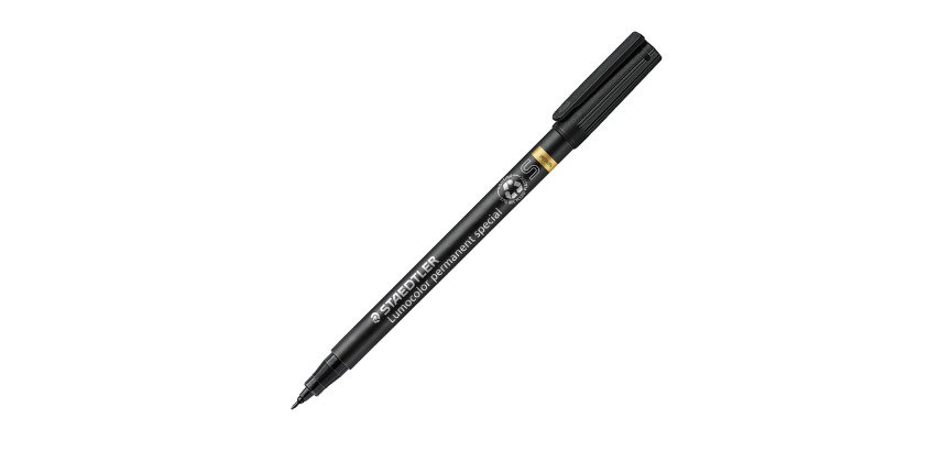 Stylo feutre Staetdler Lumocolor permanent Spécial 319S  pointe 0,4 mm -  écriture fine noire