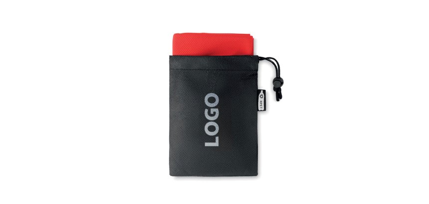 Serviette de sport avec pochette publicitaire en RPET toucher microfibre 30 x 80 cm - marquage 1 couleur