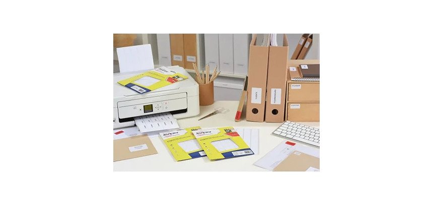 Étiquettes adhésives multi-usages 16 x 22 mm Avery ETE072 - Boîte de 1152