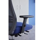 Chaise de bureau August tissu et maille - mécanisme Synchrone + réglage profondeur d’assise -  support lombaire - pieds noir
