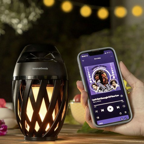 Altavoz bluethooth y lámpara LED efecto llama