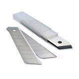 En_etui 10 lames cutter 18 mm rapesco