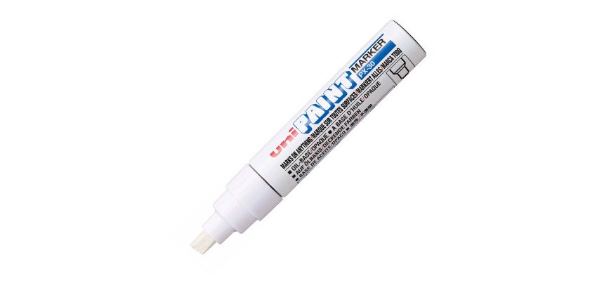 Marqueur permanent Uni Ball Paint Marker pointe biseautée 4 à 8,5 mm blanc