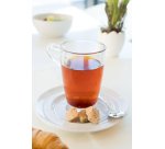 Cubes de sucre roux, dans un seau