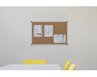 Kurkbord 'Maya' 900 x 600 mm alu kader