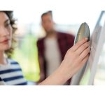 Borrador magnético gris plateado Nobo para pizarra blanca