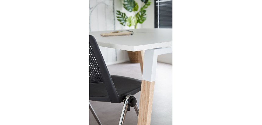 Tavolo da riunione con top access piedi bianco/legno