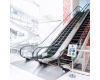 En_espositore da pavimento con cornice a scatto i