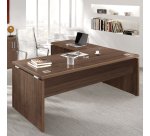 Scrivania direzionale Shiny con gambe in legno massiccio