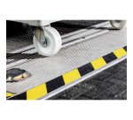 Ruban marquage au sol antidérapant Duraline Grip+ noir/jaune 15m x 50 mm