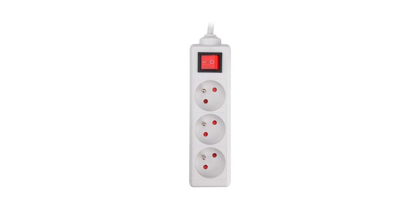 Zenitech 3-socket power strip with switch – 4m cable