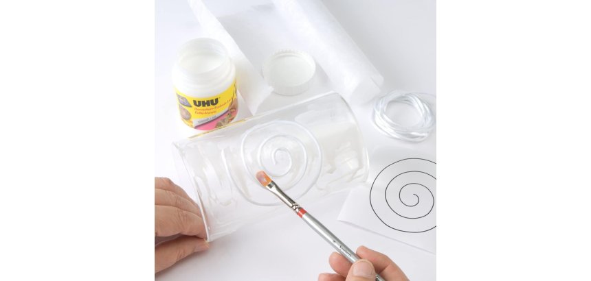 Colle vernis UHU 150 ml