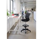 Chaise de bureau haute Magnus - tissu et maille - mécanisme haut/bas - accoudoirs - repose pied - piètement à roulettes