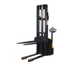 Sollevatore semovente elettrico 1500 kg, altezza max 330 cm