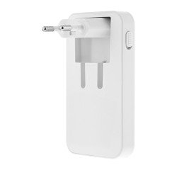 <blockquote>Power T'nb Gan 3 x USB foldable plug mains charger</blockquote>